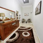 Patithries Apartment *