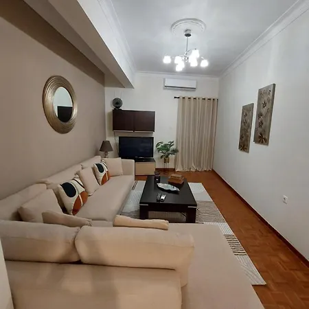 Patithries 아파트